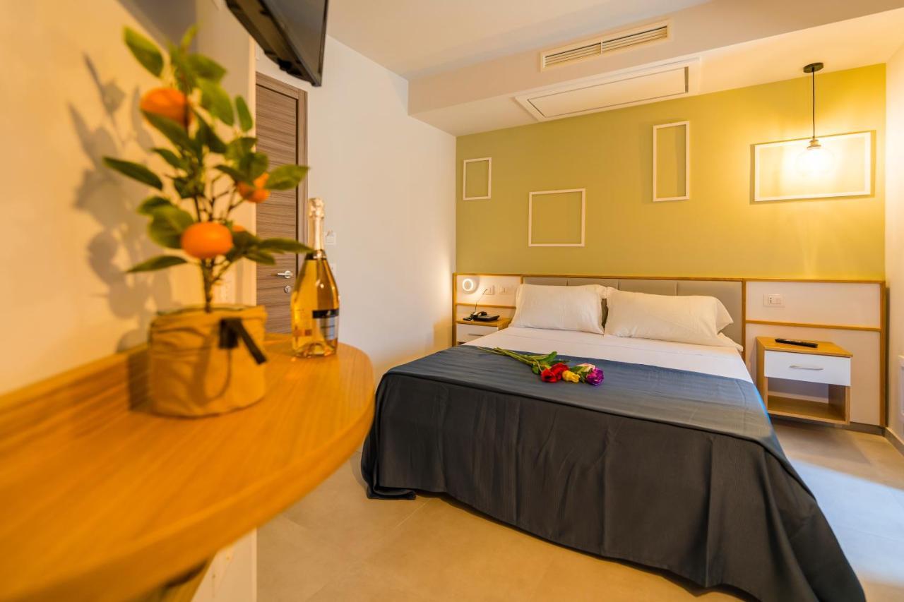Hotel Eliseo Palace 4*